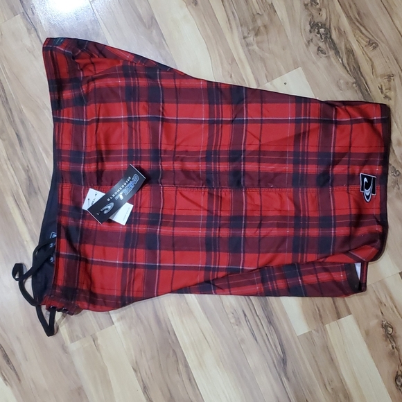 O'Neill Santa Cruz Red Plaid Boardshorts - size 38 - Picture 8 of 12